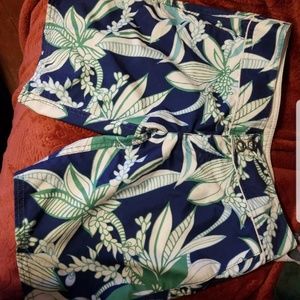 Womens Size 5 O'Neill Board Shorts